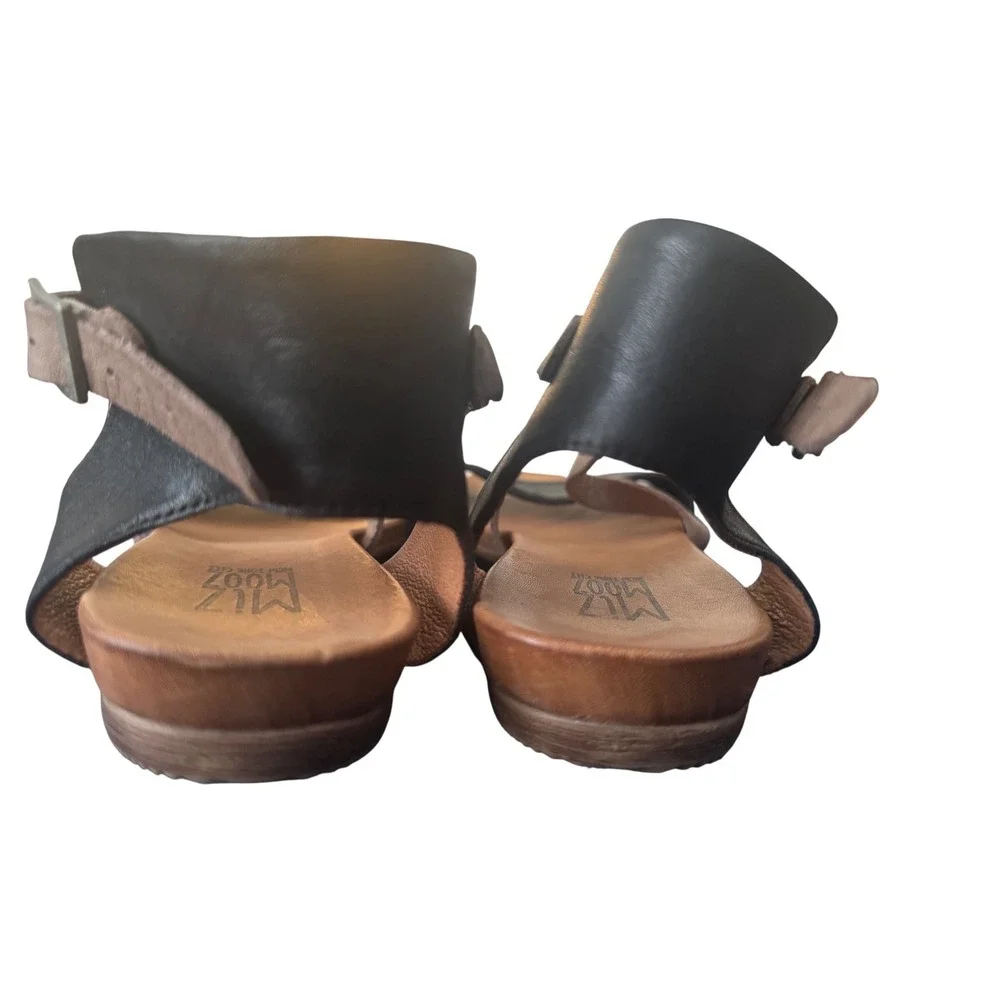 MIZ MOOZ NYC Leather Strappy Sandals Black Tan Women Size 39 8.5 Preloved - Picture 3 of 10